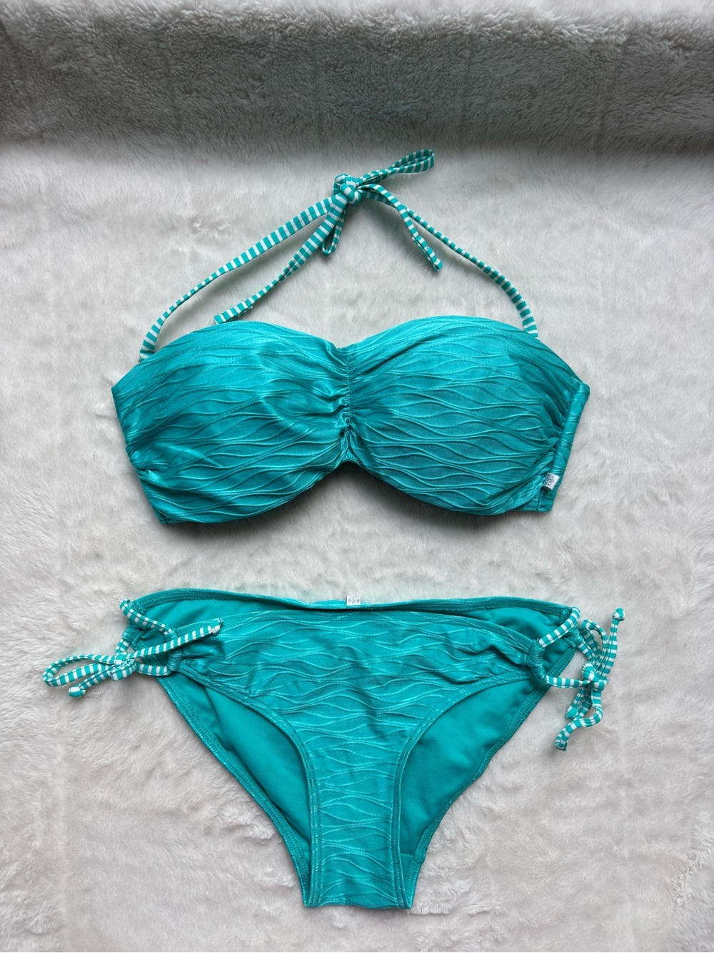 La Vie en Rose Aqua Turquoise Textured Bikini Set Top M Bottom S